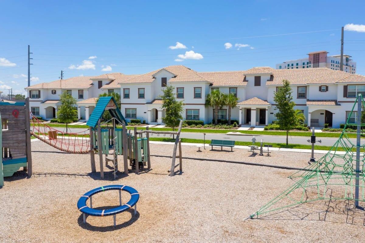 Ravishing Four Bd W/ Pool Close To Disney 4947 Kissimmee Eksteriør bilde